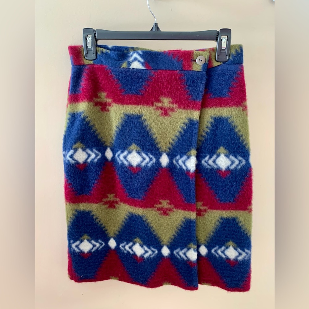 Styles To Go Southwest Vest and Skirt Set M - Picture 5 of 8